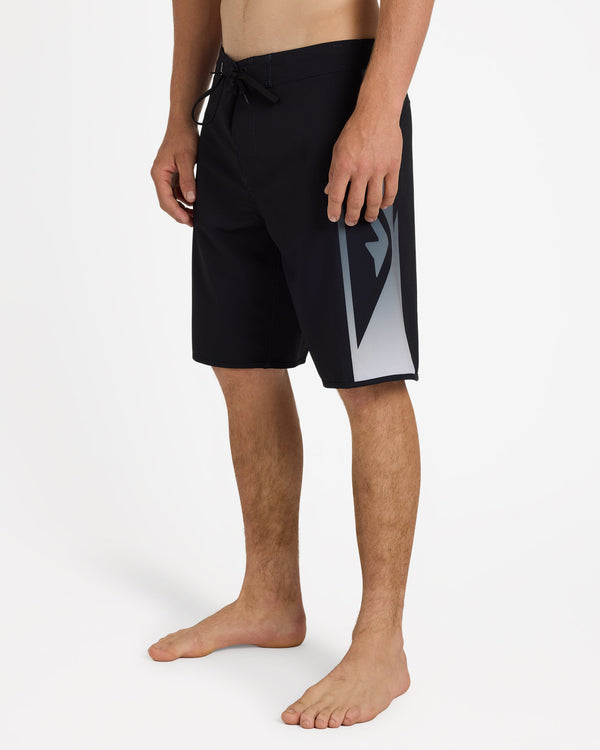 SURFSILK HOLMES 20" BOARDSHORTS