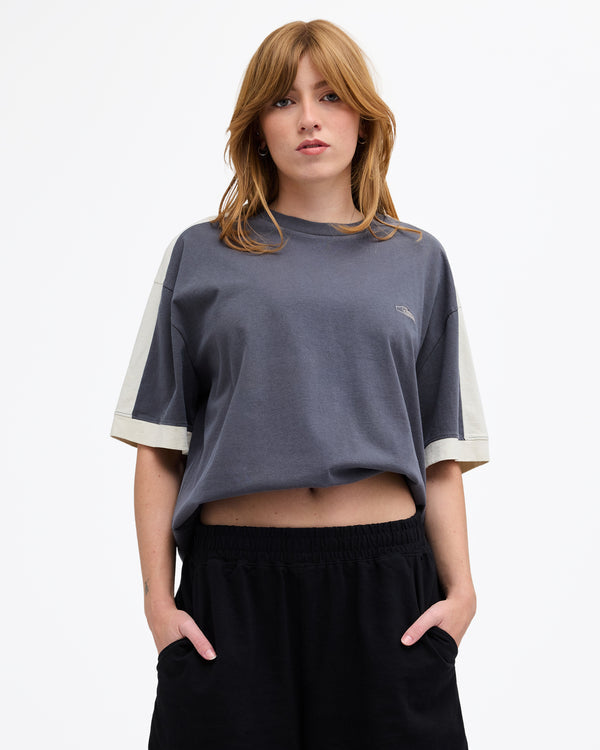 AV-2 KNITTED T-SHIRT