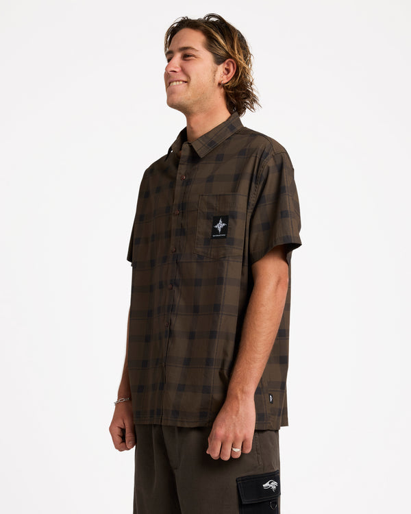 EDITION SHORT SLEEVE DRESS SHIRT