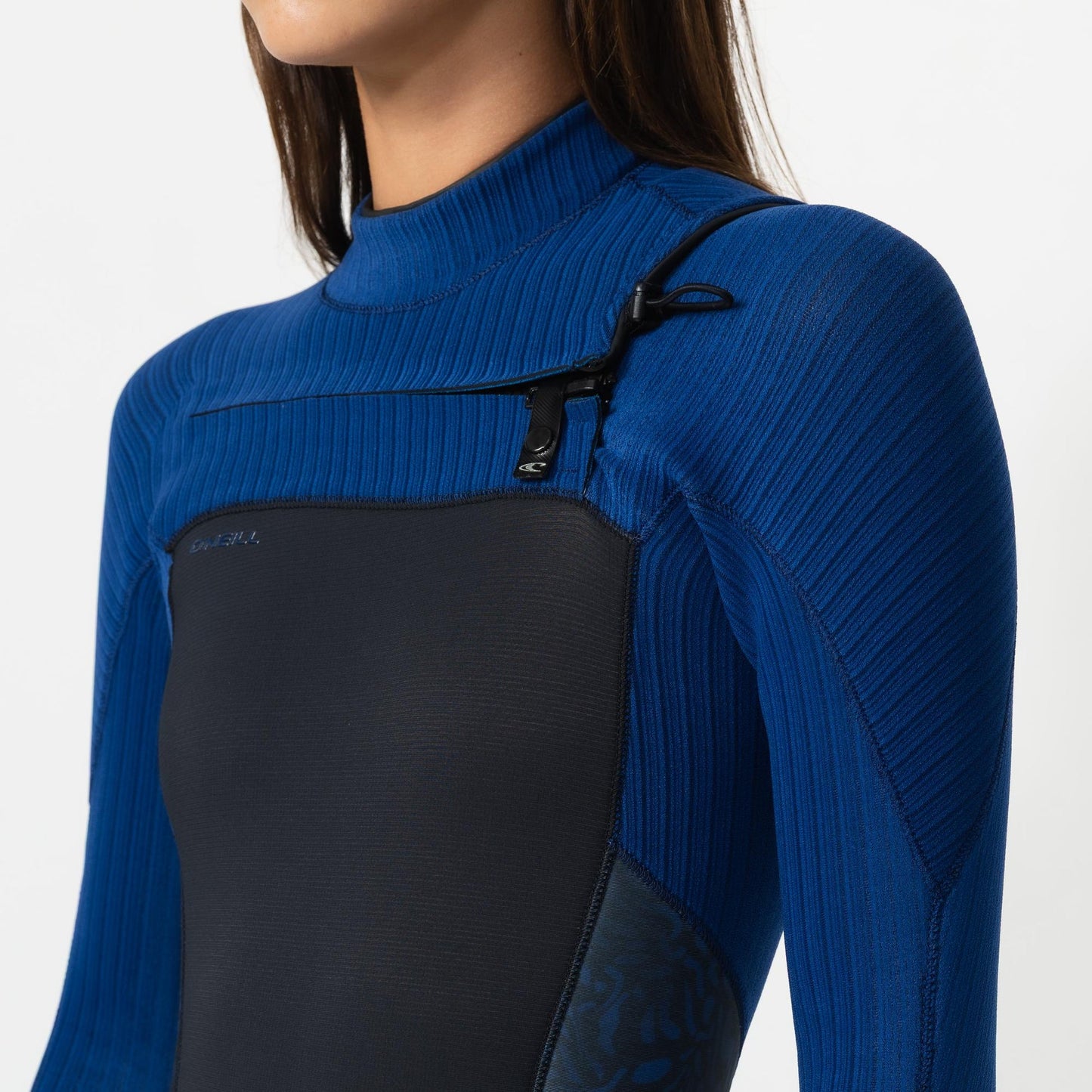 WOMEN'S HYPERFREAK 3/2MM CHEST ZIP STEAMER